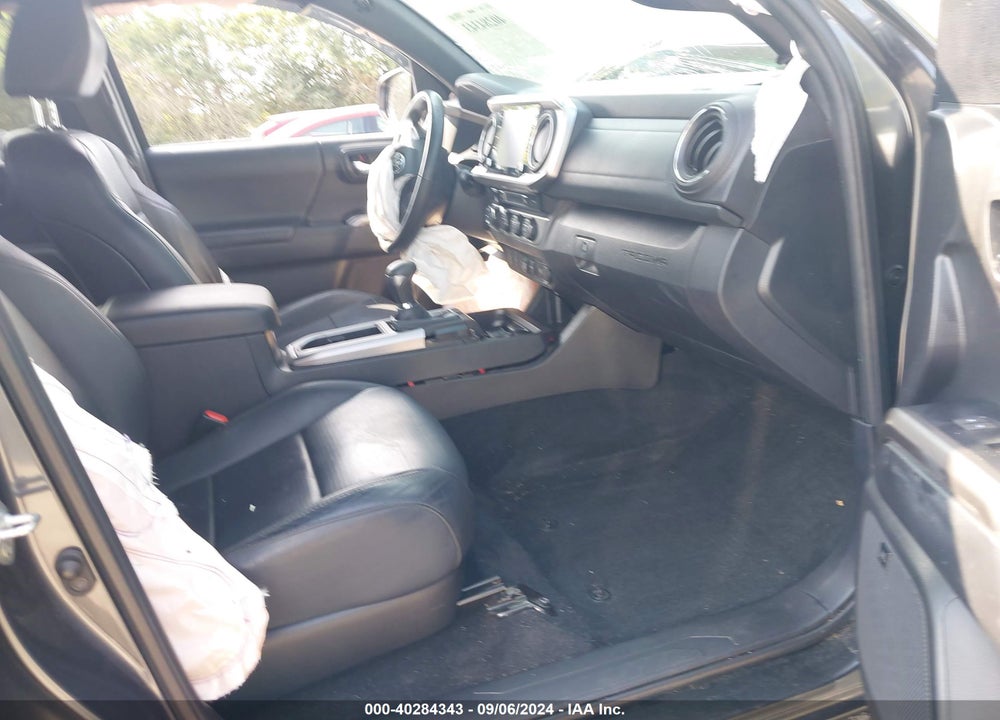 2022 TOYOTA TACOMA LIMITED VIN: 3TMGZ5AN4NM505894