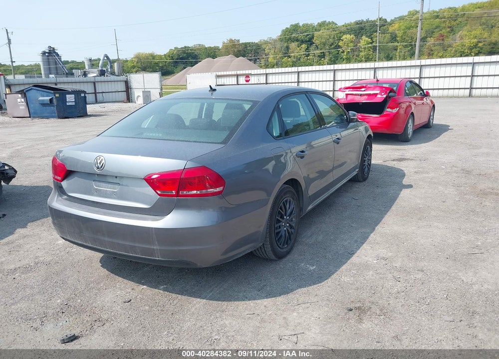 2013 VOLKSWAGEN PASSAT 2.5L S VIN: 1VWAP7A37DC004825