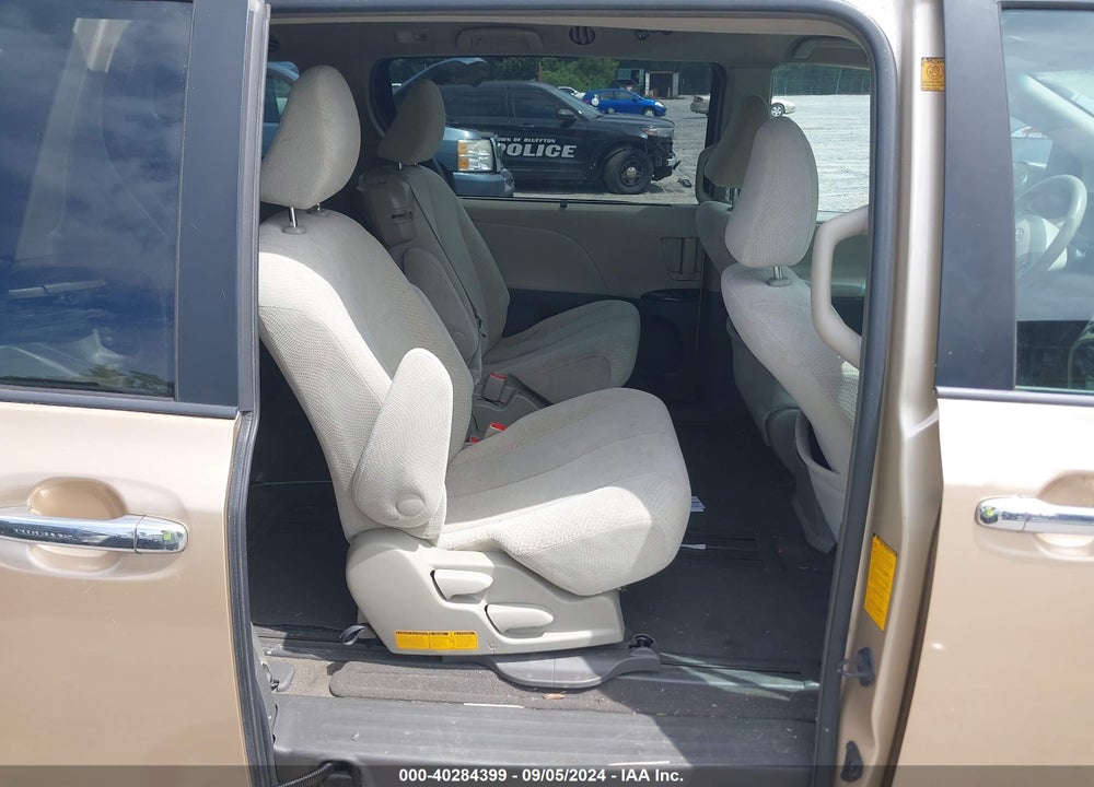 2012 TOYOTA SIENNA VIN: 5TDKK3DC7CS218172