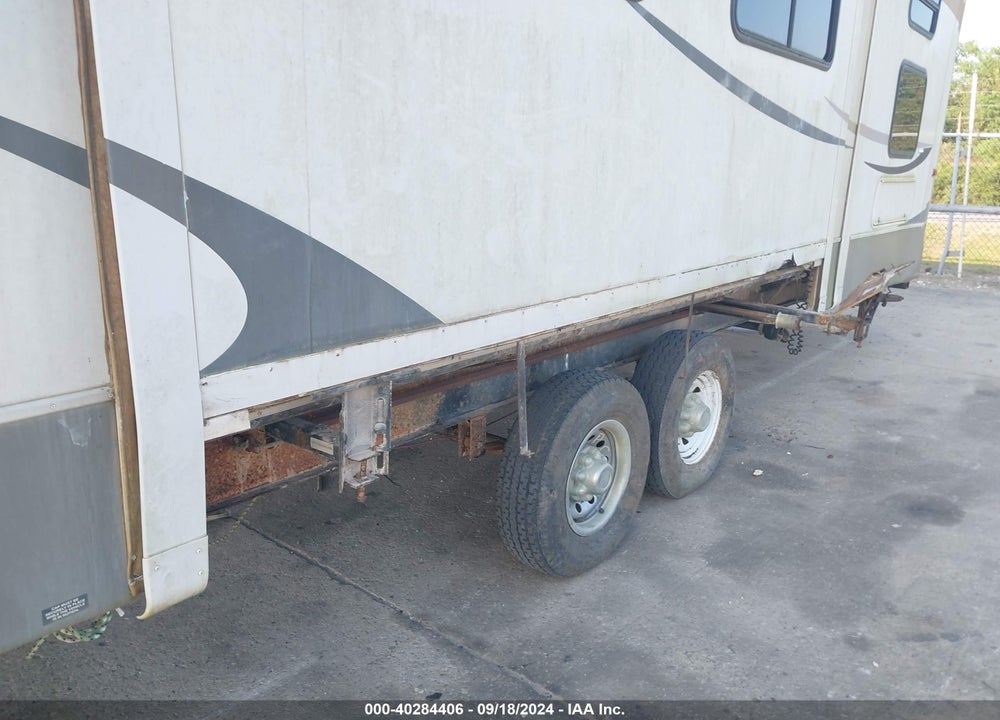 2010 DURANGO BY KZ 355 BH VIN: 4EZFD3526A6020440