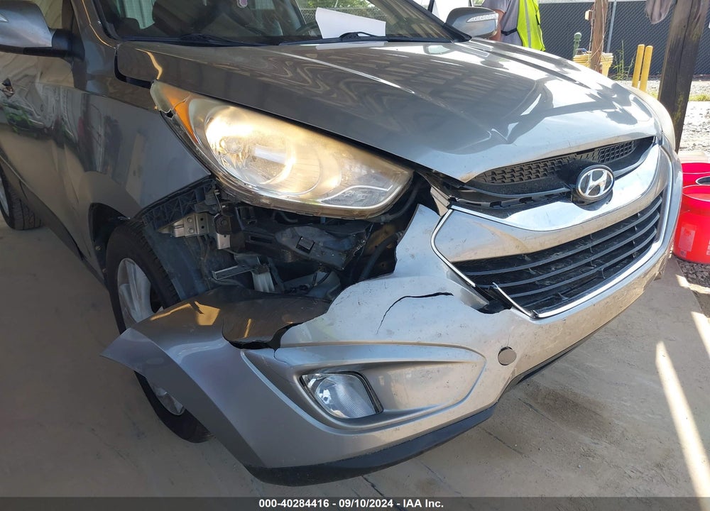 2013 HYUNDAI TUCSON LIMITED VIN: KM8JU3AC0DU670628