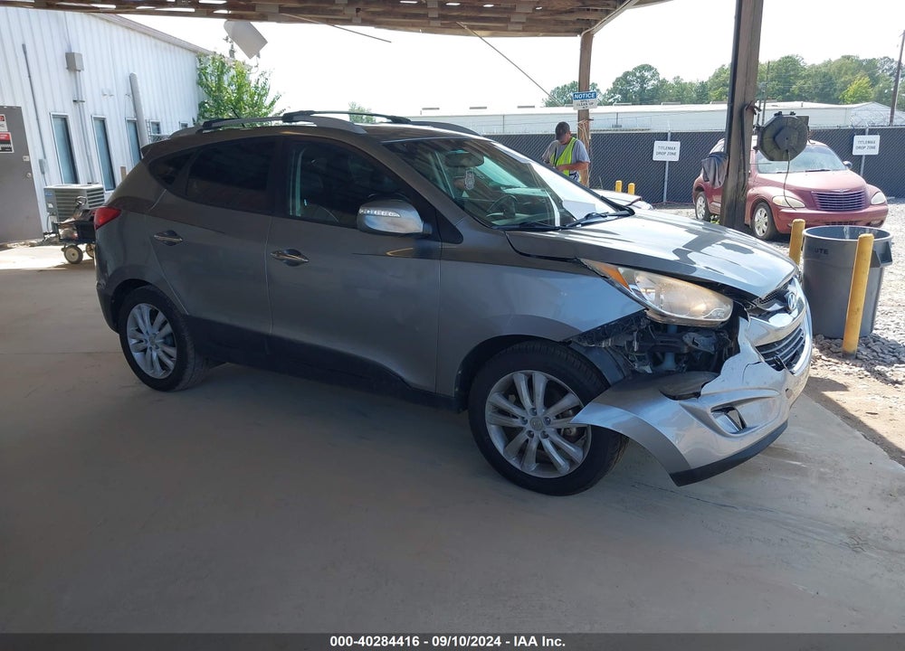 2013 HYUNDAI TUCSON LIMITED VIN: KM8JU3AC0DU670628