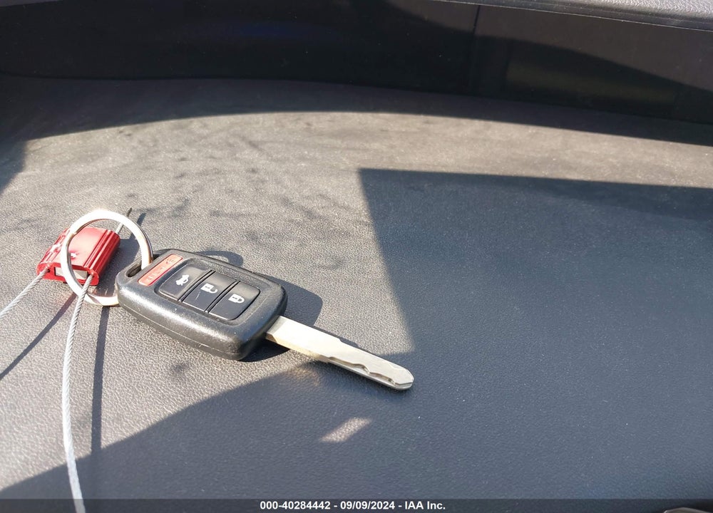 2015 HONDA CIVIC LX VIN: 19XFB2F56FE263337
