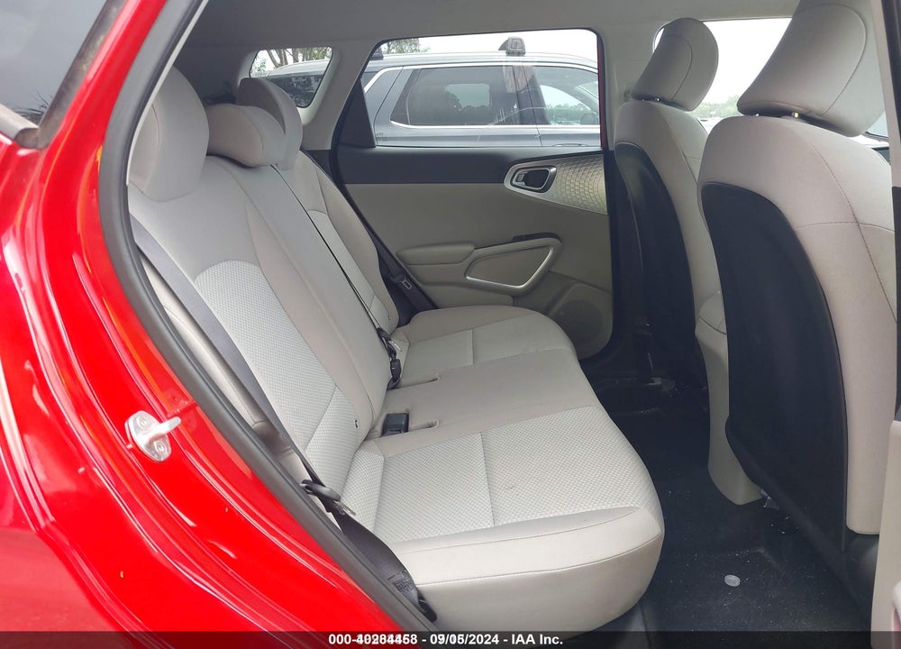 2020 KIA SOUL LX VIN: KNDJ23AU2L7707145
