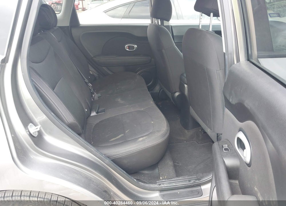 2018 KIA SOUL VIN: KNDJN2A28J7535734