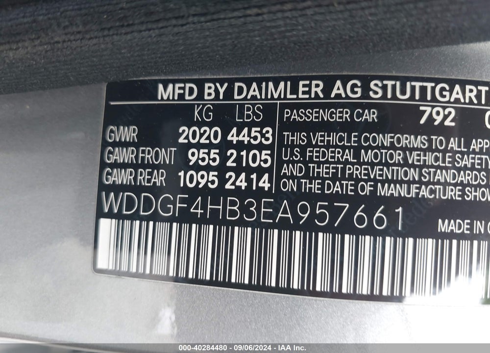 2014 MERCEDES-BENZ C 250 LUXURY/SPORT VIN: WDDGF4HB3EA957661