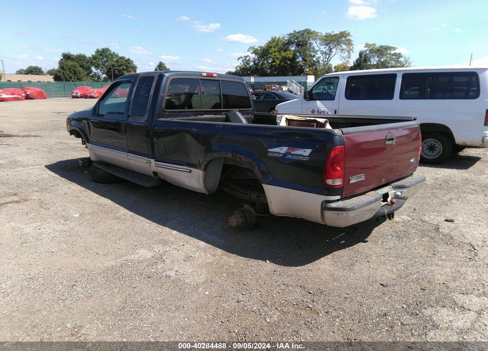 1999 FORD F-250 VIN: 1FTNX21L2XED28460