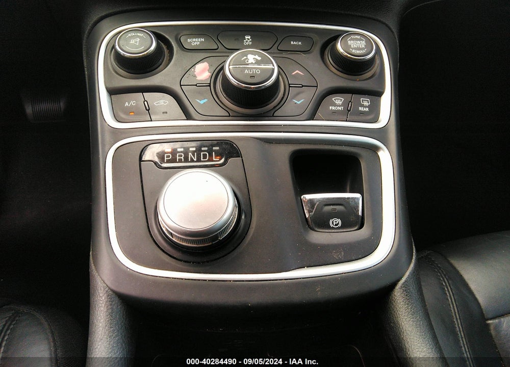 2016 CHRYSLER 200 VIN: 1C3CCCAB5GN178445