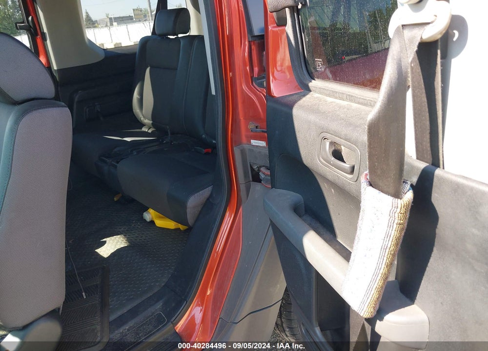 2004 HONDA ELEMENT EX VIN: 5J6YH18574L012372