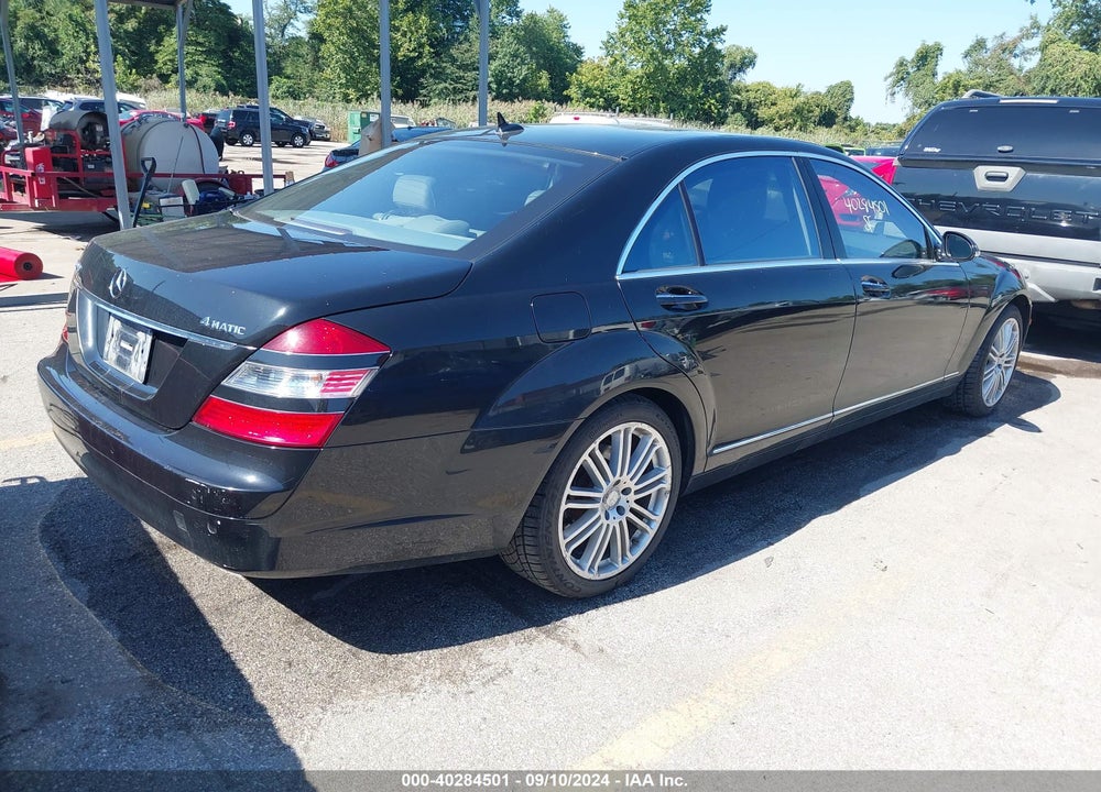 2008 MERCEDES-BENZ S 550 4MATIC VIN: WDDNG86X98A156022