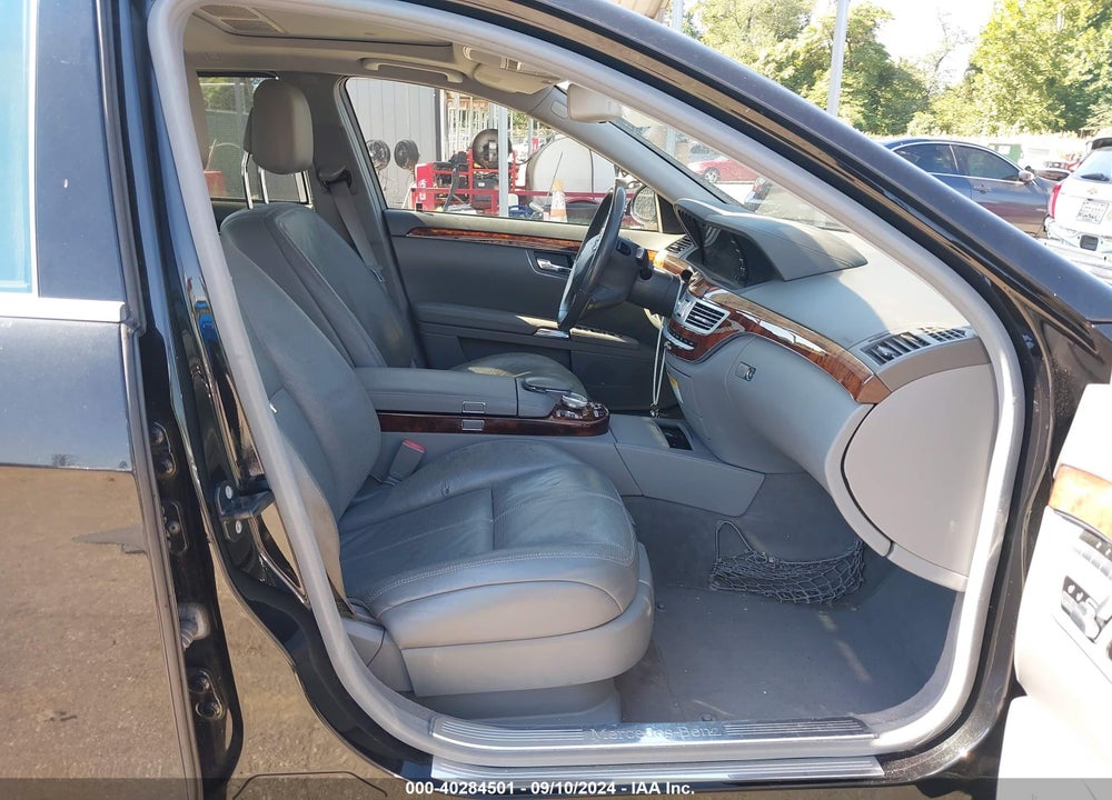 2008 MERCEDES-BENZ S 550 4MATIC VIN: WDDNG86X98A156022