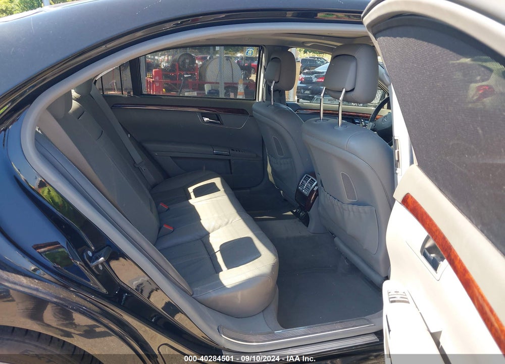 2008 MERCEDES-BENZ S 550 4MATIC VIN: WDDNG86X98A156022