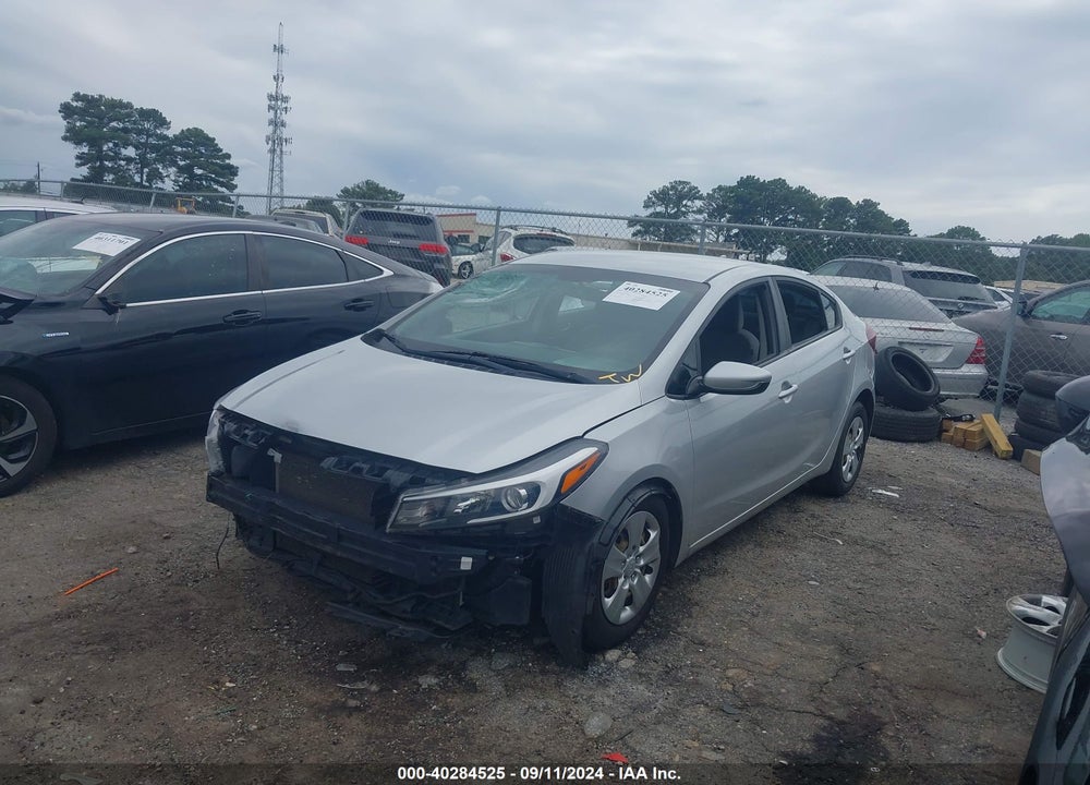 2018 KIA FORTE LX VIN: 3KPFL4A77JE165038