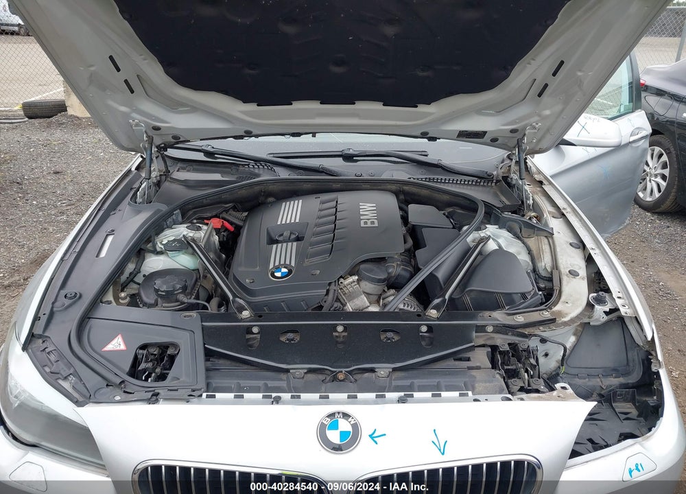 2011 BMW 528I VIN: WBAFR1C5XBC737492