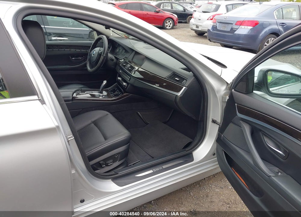 2011 BMW 528I VIN: WBAFR1C5XBC737492