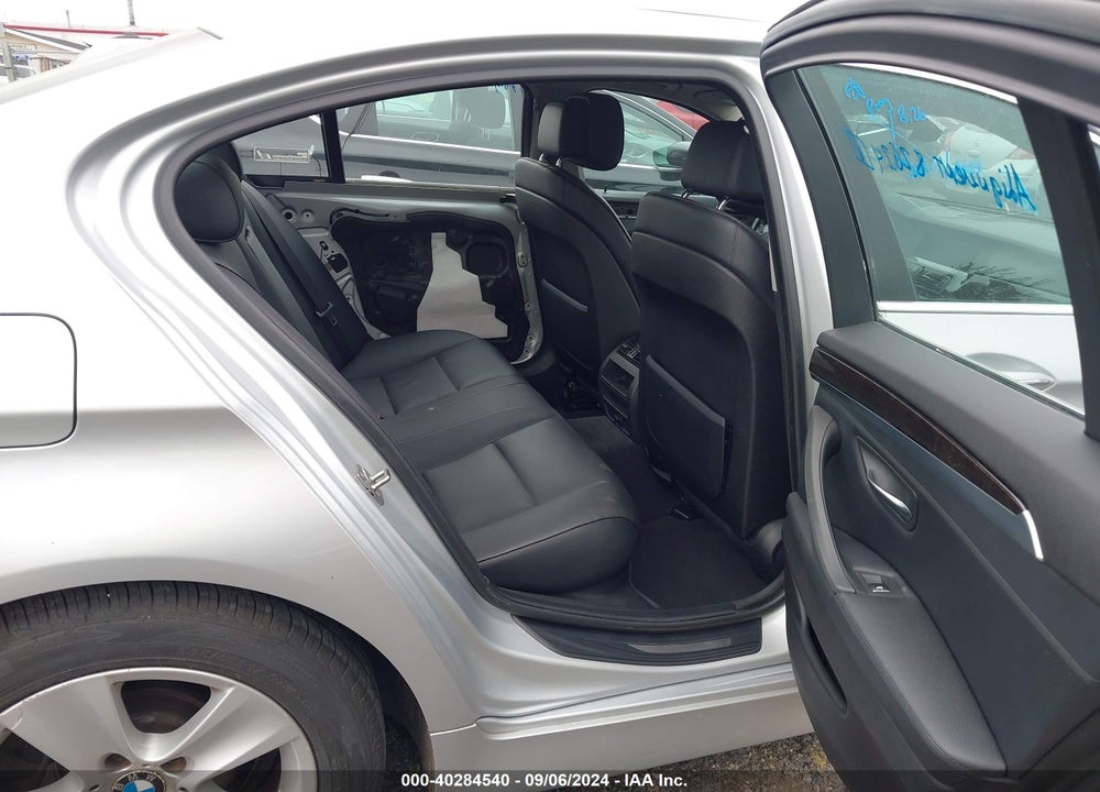 2011 BMW 528I VIN: WBAFR1C5XBC737492