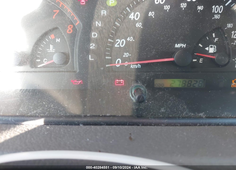 2004 TOYOTA CAMRY LE VIN: 4T1BE32K24U923844