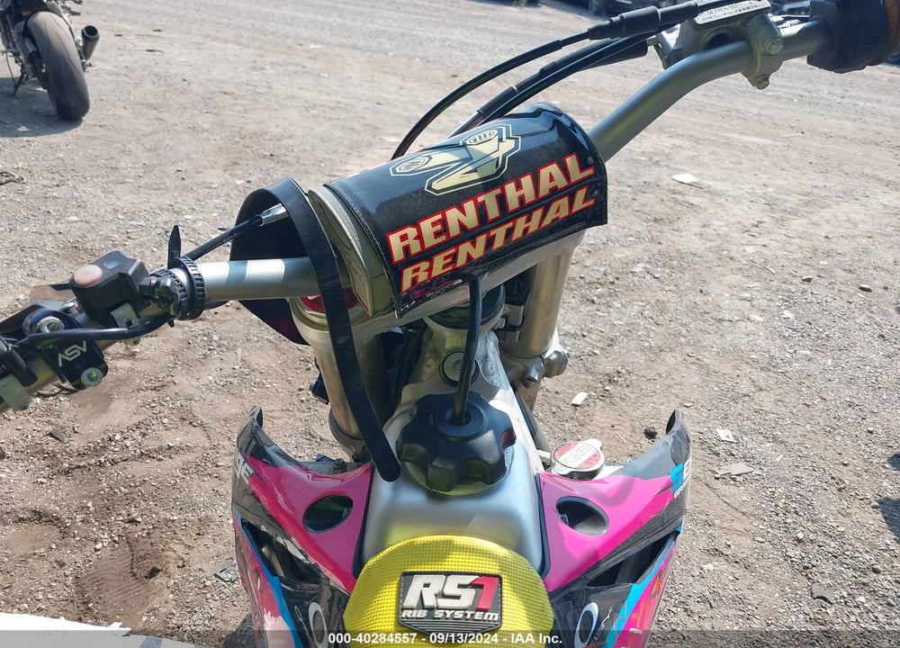 2016 SUZUKI RM-Z450 VIN: JS1RL42C9G2100457