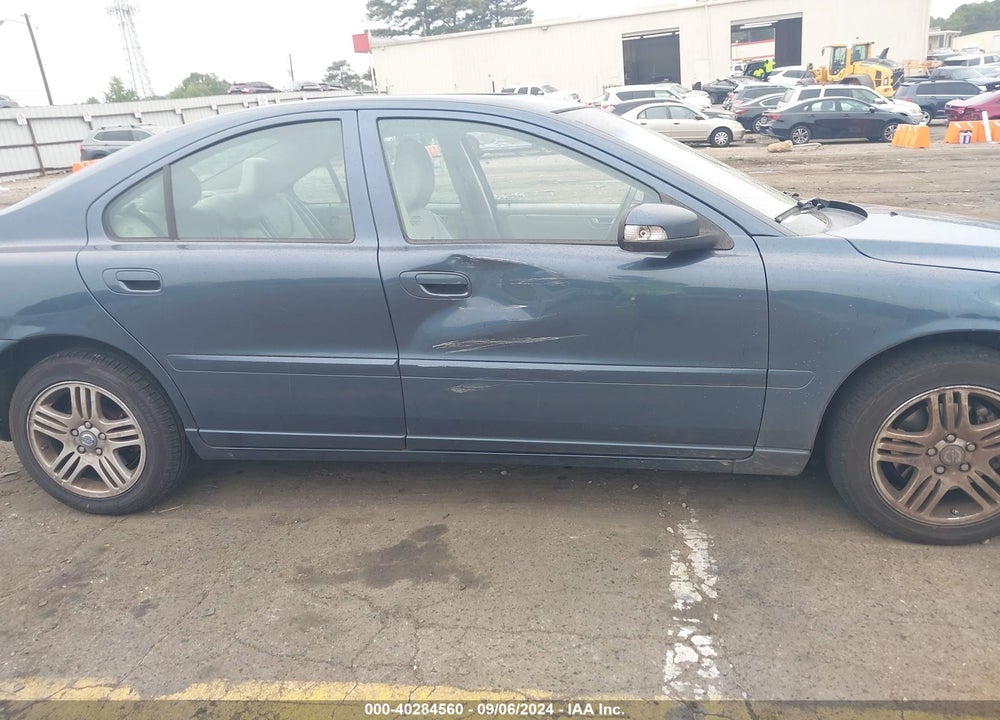 2008 VOLVO S60 2.5T VIN: YV1RS592782681528