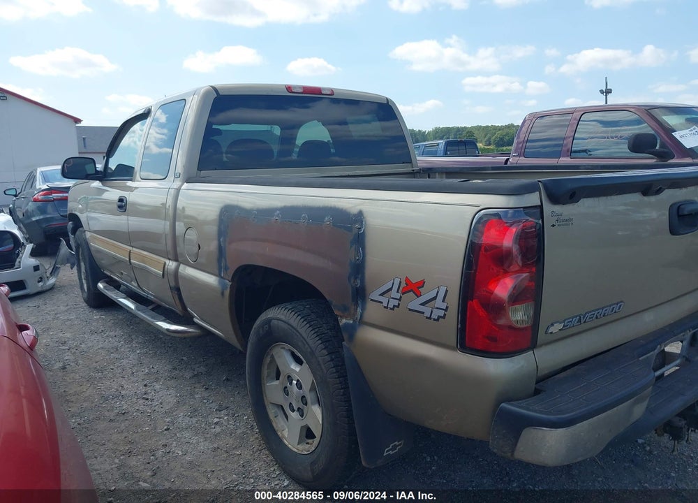 2005 CHEVROLET SILVERADO 1500 LS VIN: 1GCEK19BX5E147639