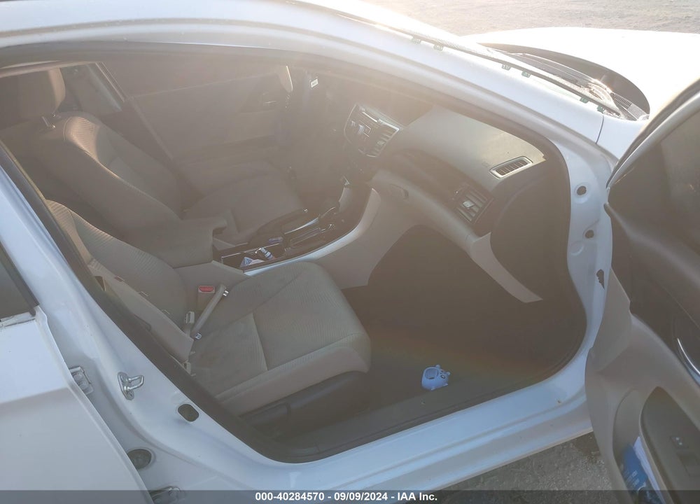 2017 HONDA ACCORD LX VIN: 1HGCR2F30HA264276