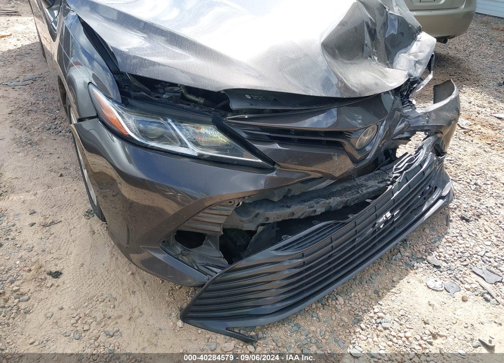 2018 TOYOTA CAMRY LE VIN: JTNB11HK4J3003531