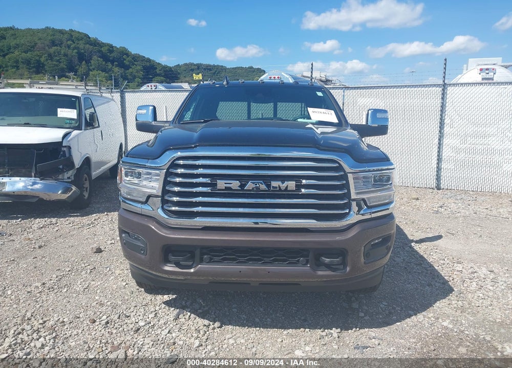 2024 RAM 3500 LIMITED LONGHORN  4X4 8' BOX VIN: 3C63RRKL0RG184516
