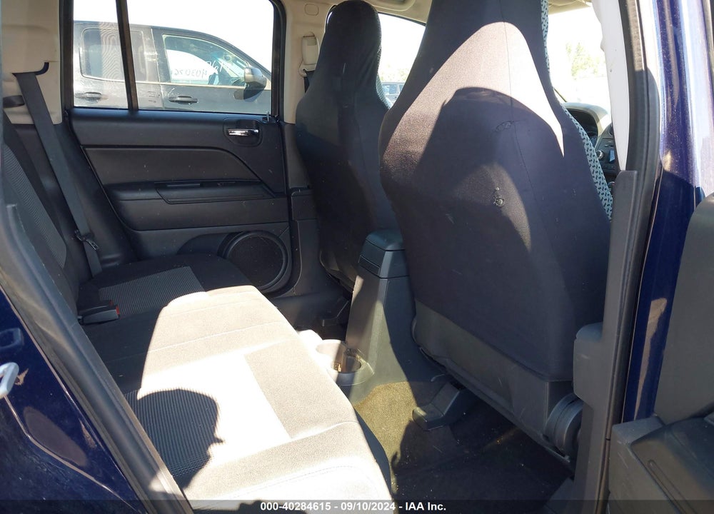 2014 JEEP COMPASS VIN: 1C4NJDBB1ED684047