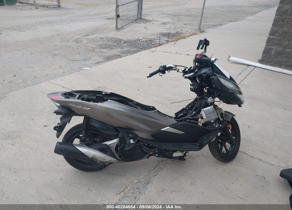 2019 HONDA WW150 VIN: RLHKF3006KY002090