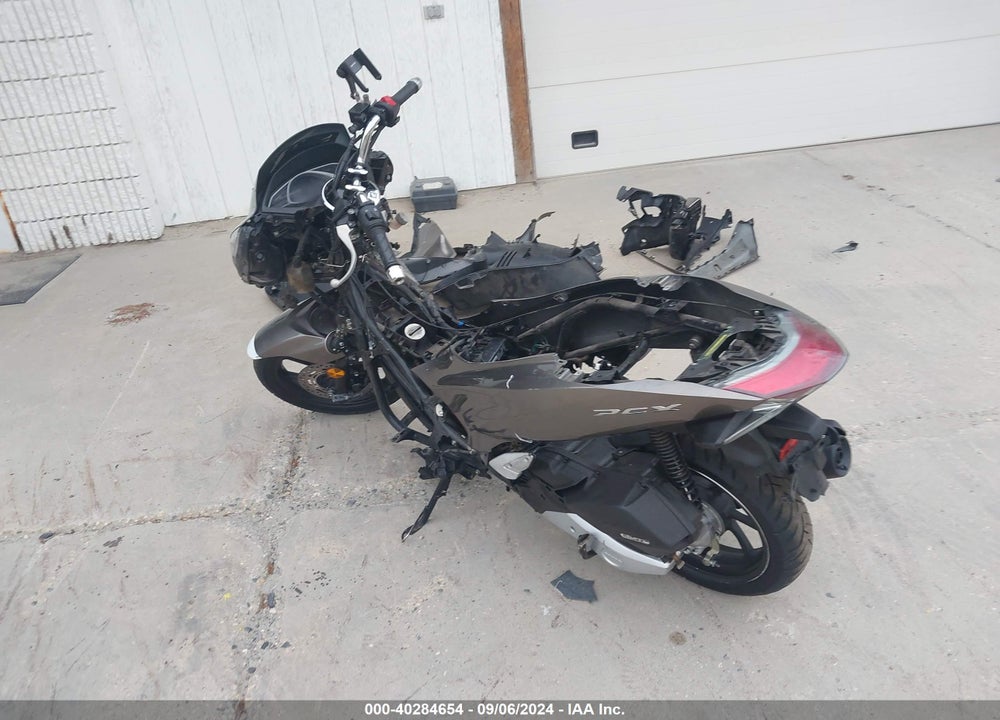 2019 HONDA WW150 VIN: RLHKF3006KY002090