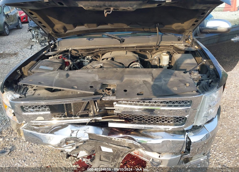 2013 CHEVROLET SILVERADO 1500 LT VIN: 1GCRKSE7XDZ363555