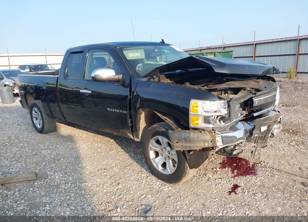 2013 CHEVROLET SILVERADO 1500 LT VIN: 1GCRKSE7XDZ363555
