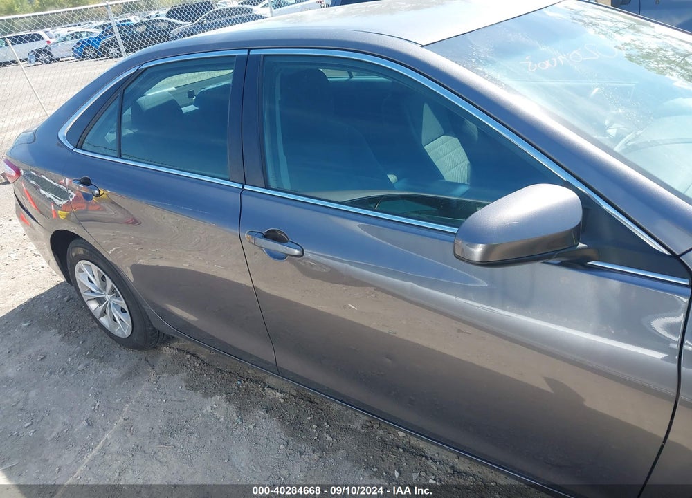2015 TOYOTA CAMRY LE VIN: 4T1BF1FK8FU015980