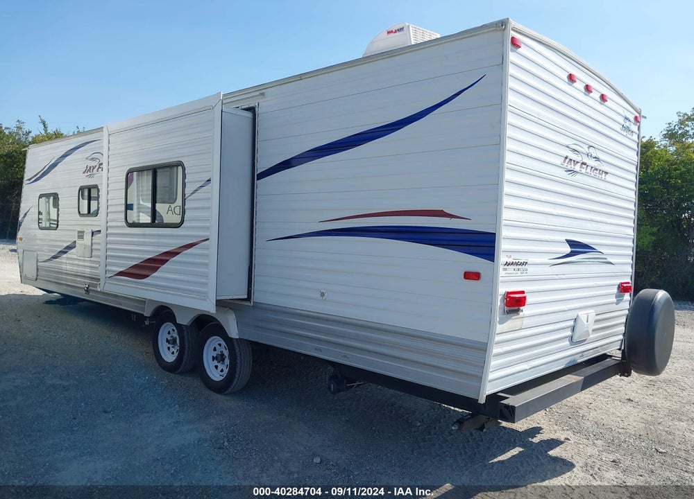 2010 JAYCO FLIGHT VIN: 1UJBJ0BP3A18D0446