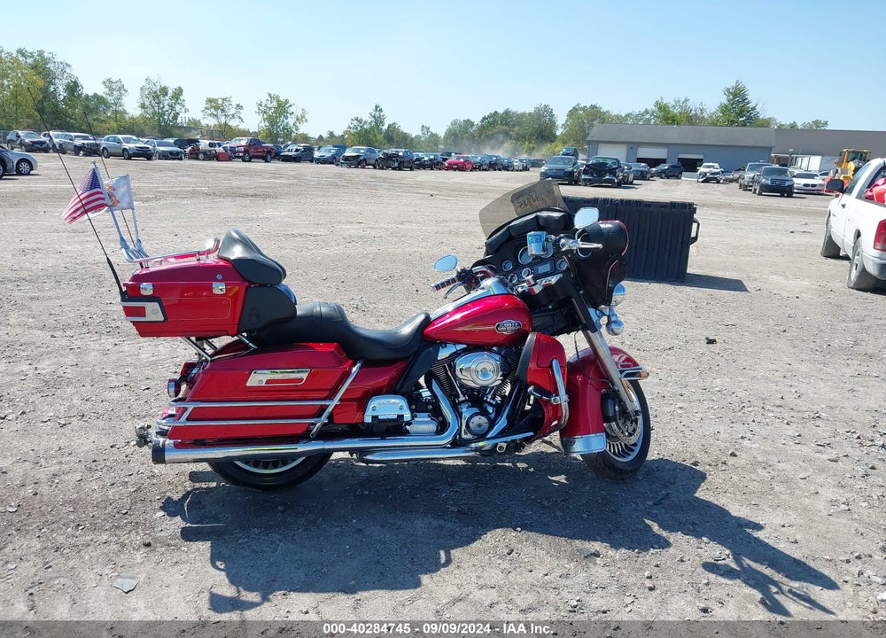 2012 HARLEY-DAVIDSON FLHTCU ULTRA CLASSIC ELECTRA GLD VIN: 1HD1FCM19CB648306