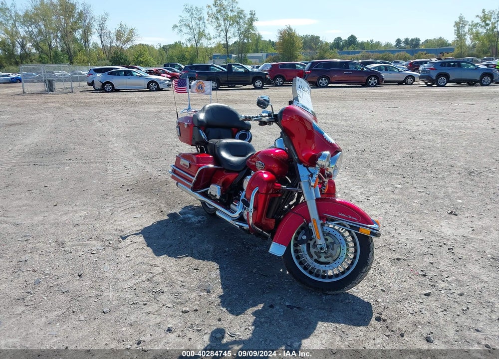 2012 HARLEY-DAVIDSON FLHTCU ULTRA CLASSIC ELECTRA GLD VIN: 1HD1FCM19CB648306