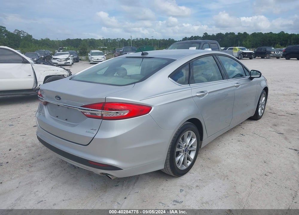 2017 FORD FUSION SE VIN: 3FA6P0HD7HR261950
