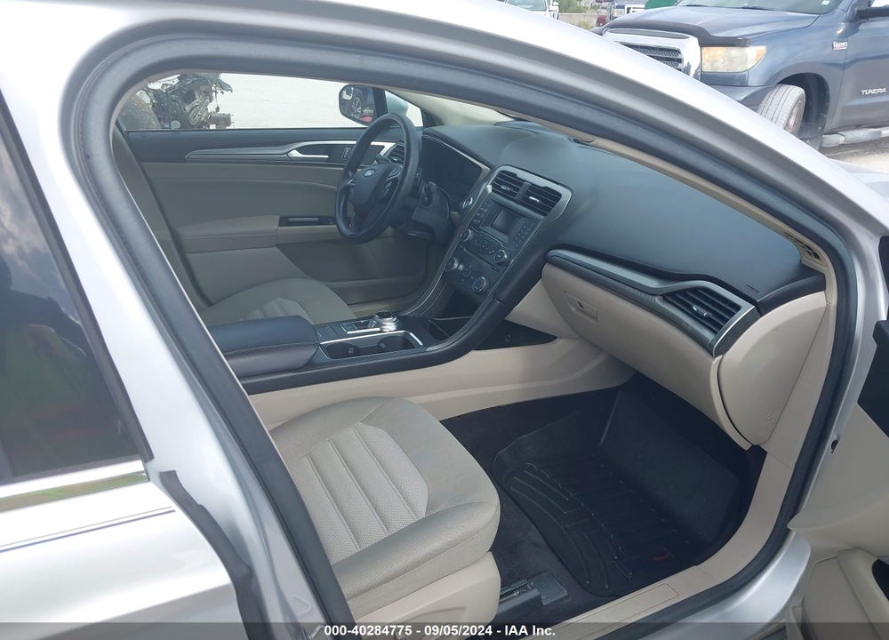 2017 FORD FUSION SE VIN: 3FA6P0HD7HR261950