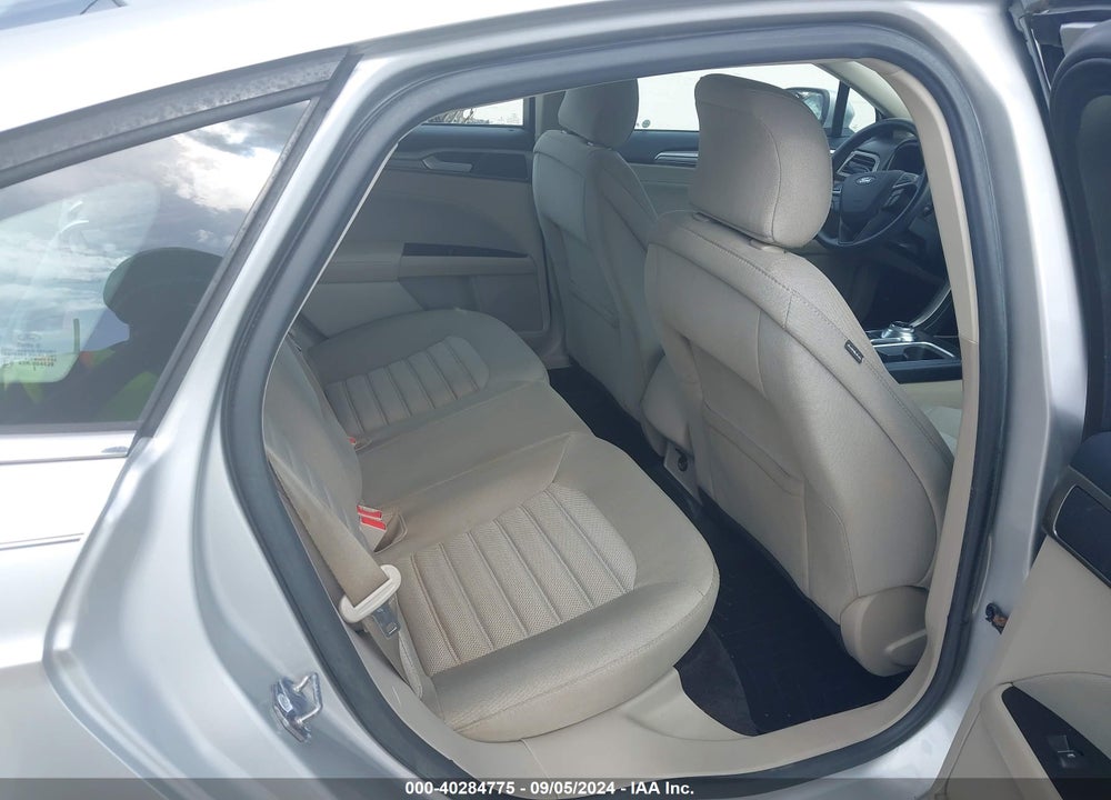 2017 FORD FUSION SE VIN: 3FA6P0HD7HR261950