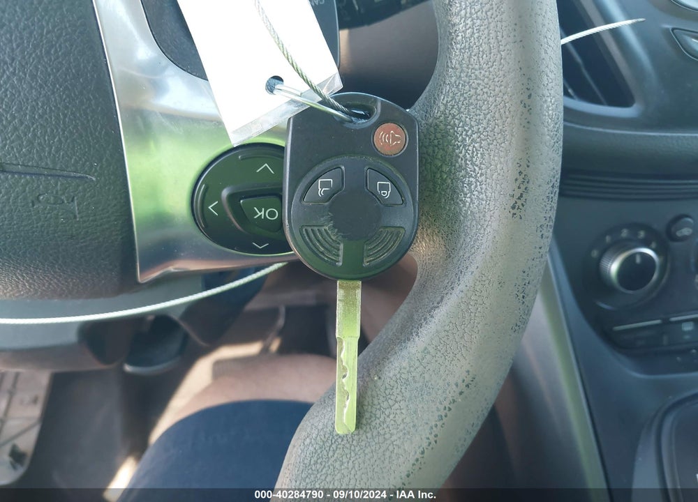 2013 FORD ESCAPE S VIN: 1FMCU0F79DUD17520