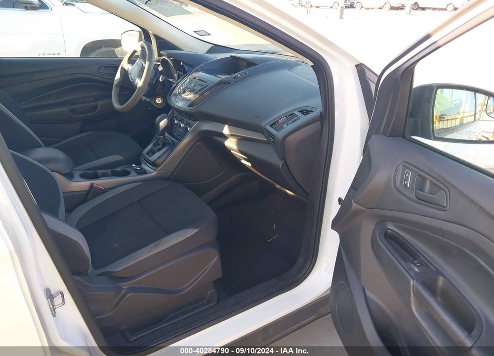 2013 FORD ESCAPE S VIN: 1FMCU0F79DUD17520
