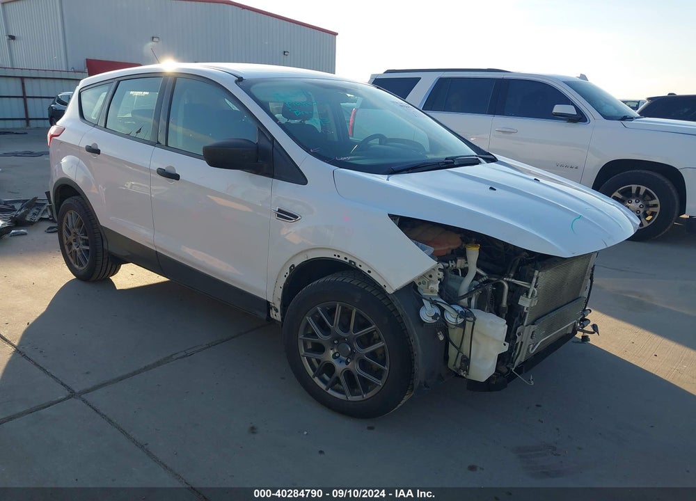 2013 FORD ESCAPE S VIN: 1FMCU0F79DUD17520