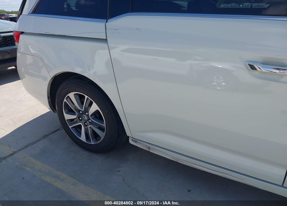2016 HONDA ODYSSEY TOURING/TOURING ELITE VIN: 5FNRL5H97GB102597