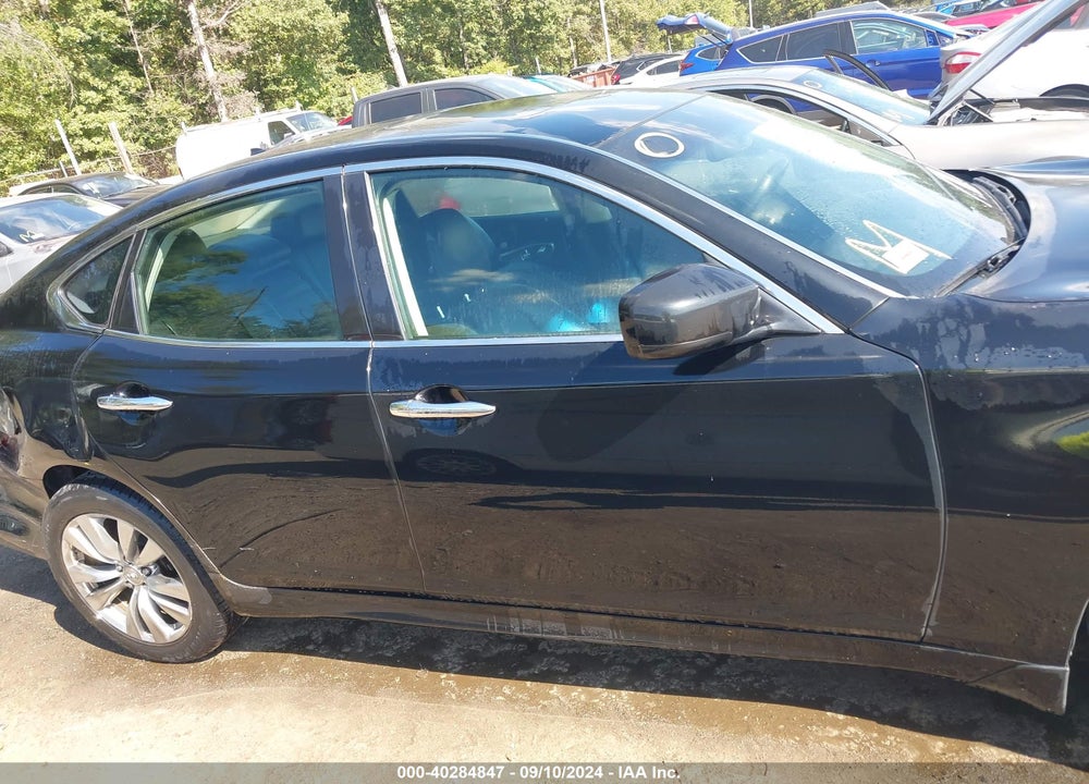 2011 INFINITI M37X VIN: JN1BY1AR3BM376985