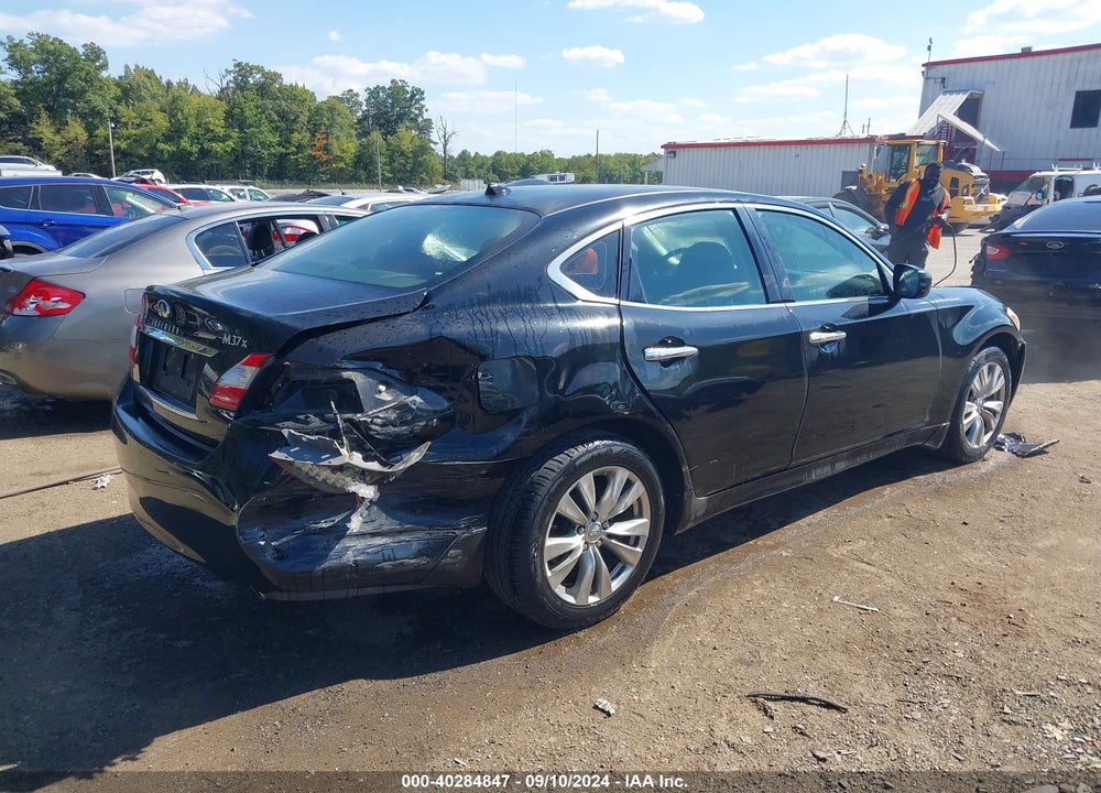 2011 INFINITI M37X VIN: JN1BY1AR3BM376985