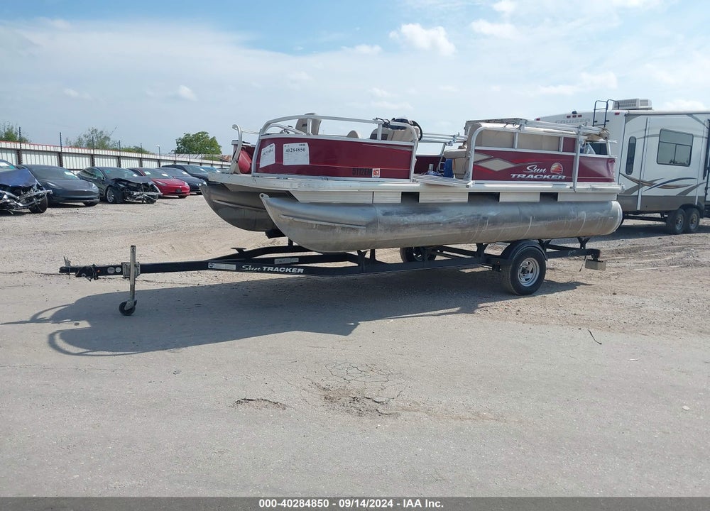 2018 SUNTRACKER OTHER VIN: BUJ29677D818