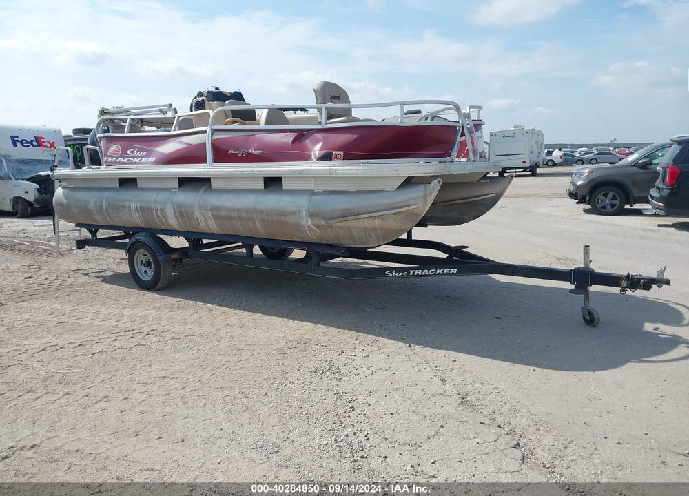 2018 SUNTRACKER OTHER VIN: BUJ29677D818