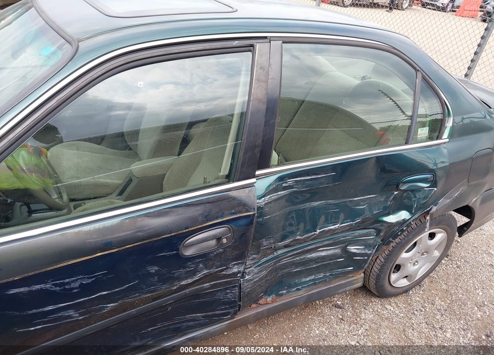 2000 HONDA CIVIC EX VIN: JHMEJ8641YS000213