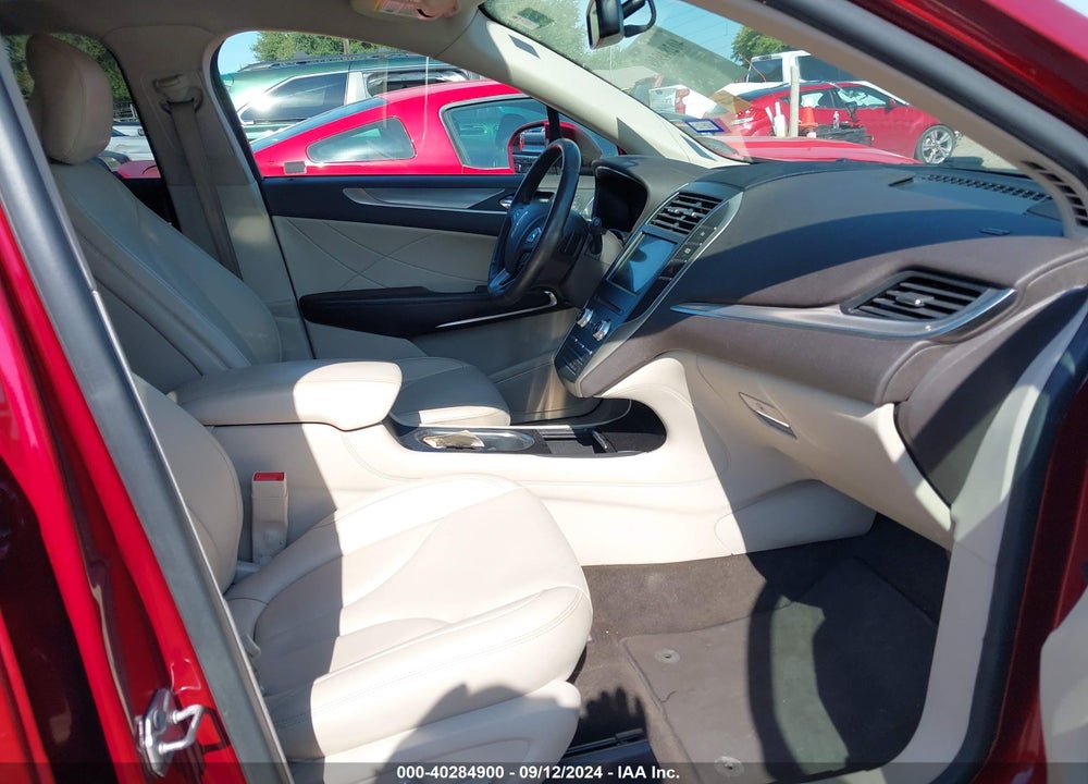 2019 LINCOLN MKC VIN: 5LMCJ1C98KUL44108