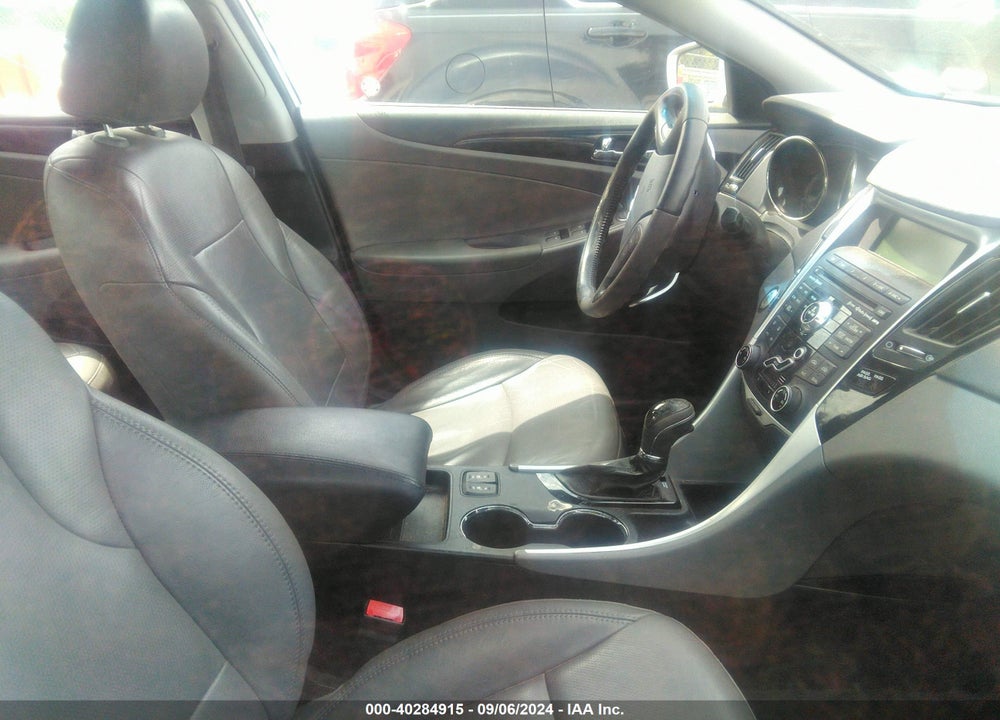 2011 HYUNDAI SONATA LIMITED 2.0T VIN: 5NPEC4AB5BH193904